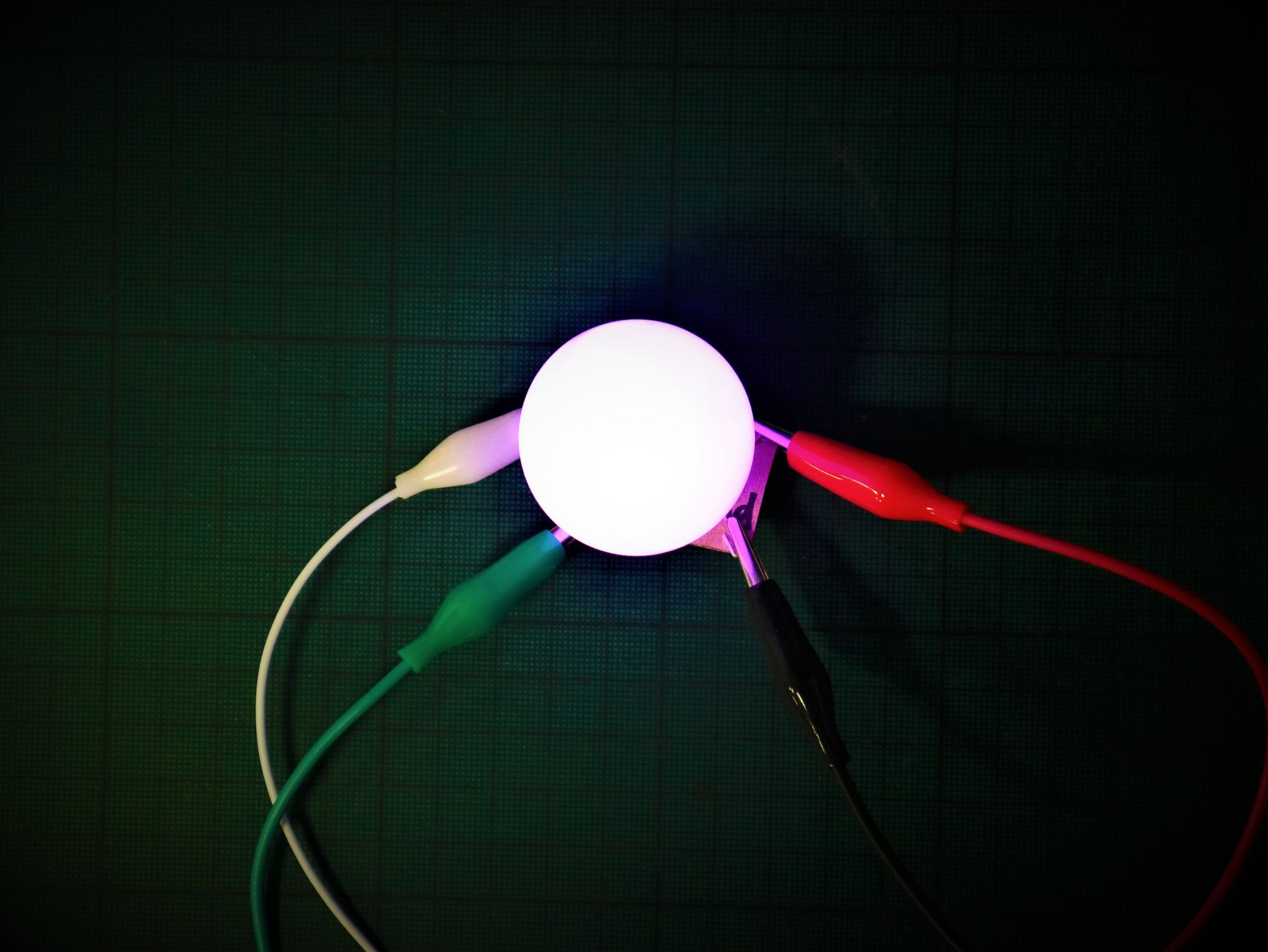 Mixing colours with one LED